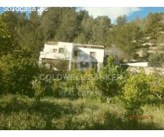Gran finca con casa
