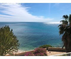Villa moderna de lujo con acceso privado a la playa en El Campello