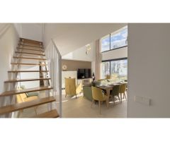 Dúplex Exclusivo en Sunrise Tower - Ahora Disponible en Venta