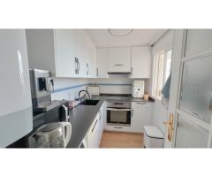Impresionante Apartamento con Vista al Mar en Zona Tranquila de Benidorm