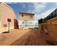Casa-Chalet en venta en Cv-7640, Escandinavia - Cautivador