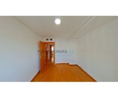 Piso en venta en Calle Concepción-Zaragoza