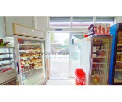 Local en traspaso como panaderia en calle Nunila-San ta Isabel (Zaragoza)