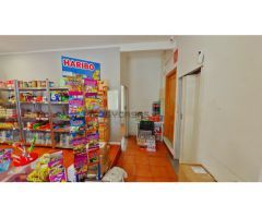 Local en traspaso como panaderia en calle Nunila-San ta Isabel (Zaragoza)