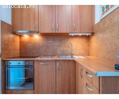 Apartamento en zona tranquila y piscina comunitaria