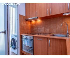 Apartamento en zona tranquila y piscina comunitaria