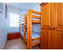 Apartamento en zona tranquila y piscina comunitaria