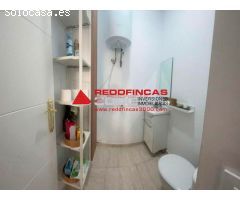 Apartamento en zona tranquila y piscina comunitaria
