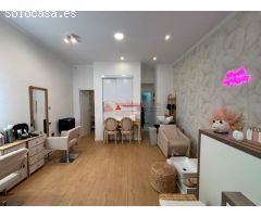 Apartamento en zona tranquila y piscina comunitaria