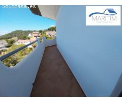 Casa con acabados de lujo y vistas al mar