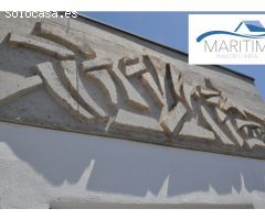 Casa con acabados de lujo y vistas al mar