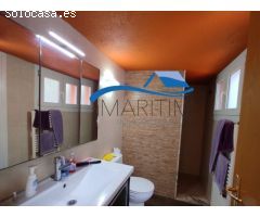 Casa de pueblo reformada en el centro de Palafolls