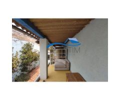 Casa de pueblo reformada en el centro de Palafolls