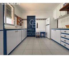 Casa en Xeresa a la venta con patio y terraza