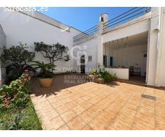 Casa en Xeresa a la venta con patio y terraza