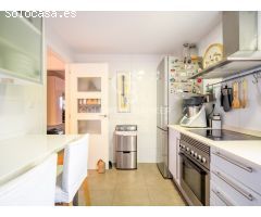 Ático moderno con vistas panorámicas, garaje y trastero