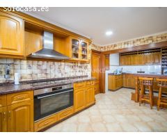 Villa de lujo en urbanización exclusiva Sierra Perenchiza, 556m2, piscina e