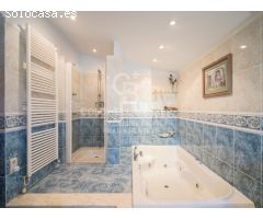 Villa de lujo en urbanización exclusiva Sierra Perenchiza, 556m2, piscina e