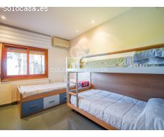 Villa de lujo en urbanización exclusiva Sierra Perenchiza, 556m2, piscina e