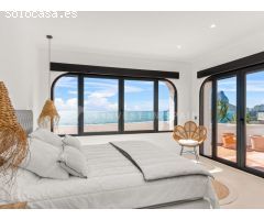 Villa de lujo en primera línea de mar - Les Bassetes