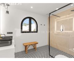 Villa de lujo en primera línea de mar - Les Bassetes