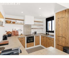 Villa de lujo en primera línea de mar - Les Bassetes