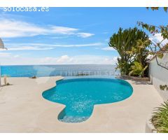 Villa de lujo en primera línea de mar - Les Bassetes