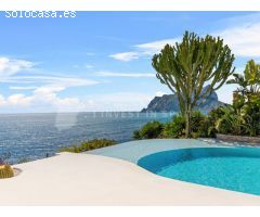 Villa de lujo en primera línea de mar - Les Bassetes