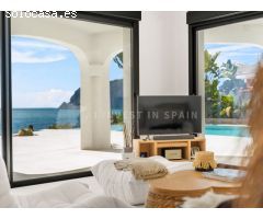 Villa de lujo en primera línea de mar - Les Bassetes