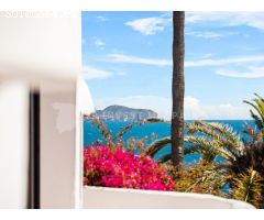 Villa de lujo en primera línea de mar - Les Bassetes