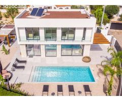 Villa moderna con vistas al mar cerca de Cala Fustera - Benissa