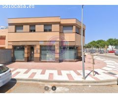Oportunidad única! Local comercial de 128m² en Platja dAro, listo para tu