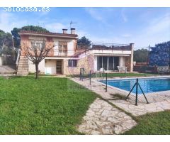 Casa con Piscina