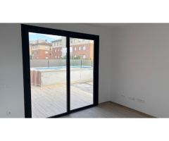 DUPLEX DE OBRA NUEVA CON TERRAZA CON VISTAS Y PISCINA EN EL NADAL DE VIC