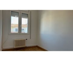 CASA UNIFAMILIAR EN VENTA EN LA HUERTA ROJA DE VIC