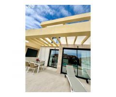 Villa nueva con piscina privada en Montesinos