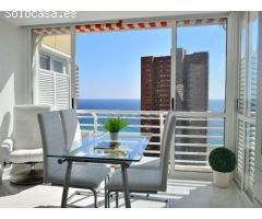 APARTAMENTO CON VISTAS AL MAR / SEGUNDA LÍNEA DE PLAYA