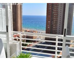 APARTAMENTO CON VISTAS AL MAR / SEGUNDA LÍNEA DE PLAYA