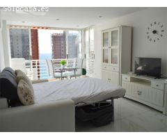 APARTAMENTO CON VISTAS AL MAR / SEGUNDA LÍNEA DE PLAYA