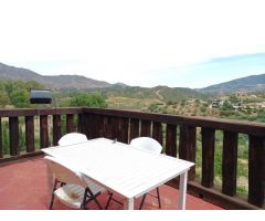 ¡FANTASTICA VILLA INDEPENDIENTE CON PISCINA EN ENTRERRIOS, MIJAS!