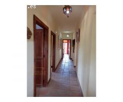¡FANTASTICA VILLA INDEPENDIENTE CON PISCINA EN ENTRERRIOS, MIJAS!