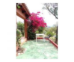 ¡FANTASTICA VILLA INDEPENDIENTE CON PISCINA EN ENTRERRIOS, MIJAS!