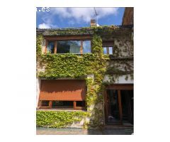 MAGNÍFICO CHALET ADOSADO EN NAVACERRADA!