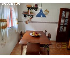 ¡Tu Nuevo Hogar de Ensueño te Espera en San Lázaro! Adosado Impecable con