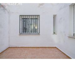 BONITO PISO CON GARAJE Y TRASTERO EN HIJAR