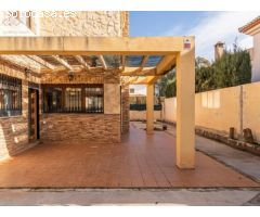 BONITO CHALET EN DURCAL, JUNTO A EL ZAHOR
