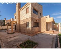 BONITO CHALET EN DURCAL, JUNTO A EL ZAHOR