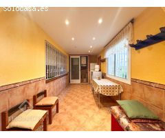 Casa en venta en Sant Just Desvern: Una joya exclusiva con vistas a Barcelona