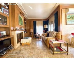Casa en venta en Sant Just Desvern: Una joya exclusiva con vistas a Barcelona