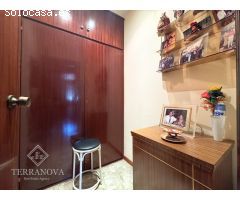 Casa en venta en Sant Just Desvern: Una joya exclusiva con vistas a Barcelona
